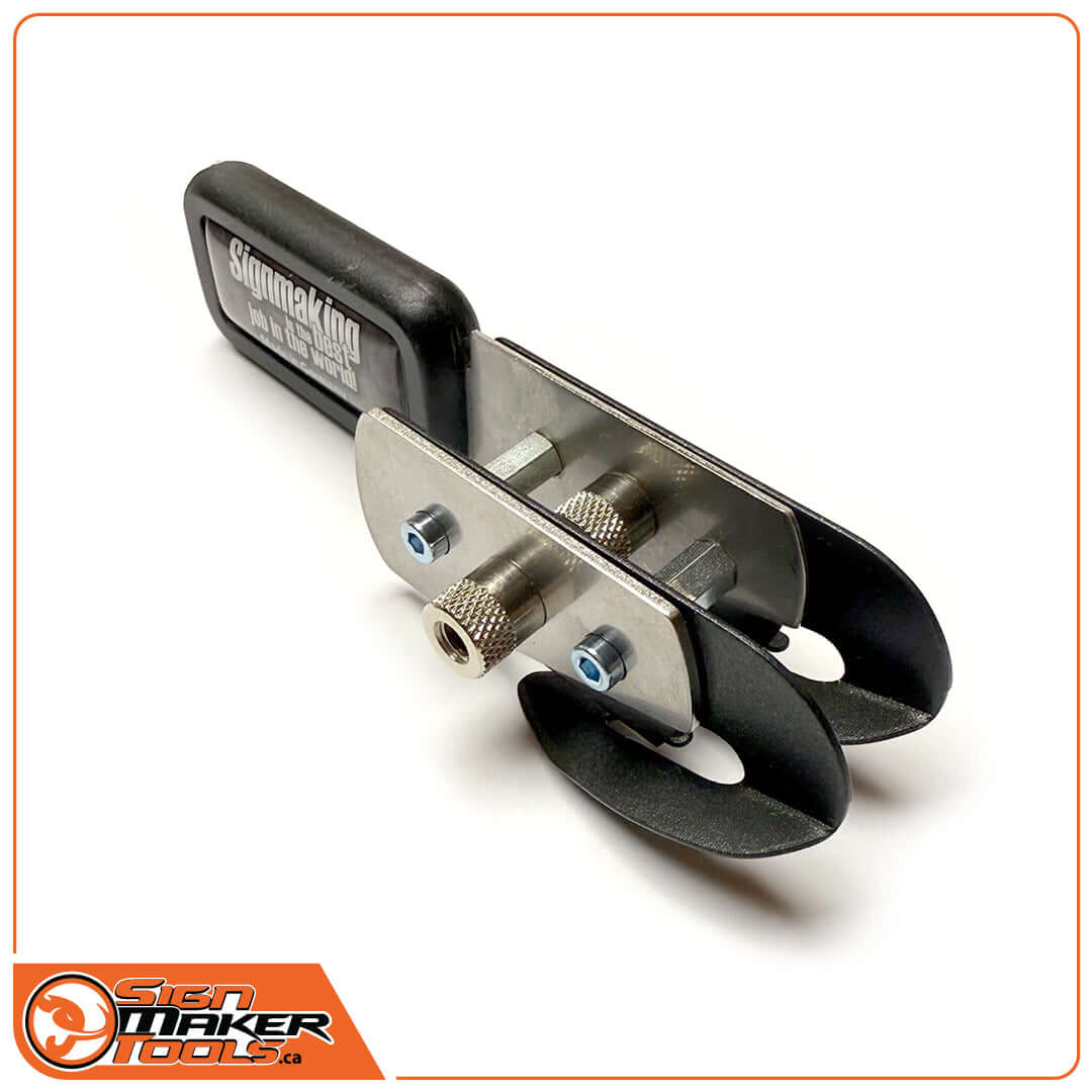 BodyGuardKnife Twin Teflon tool with dual blades and Teflon-coated gliding feet