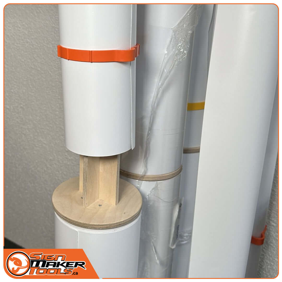 Space-saving double-cross insert in use for stacking vinyl rolls