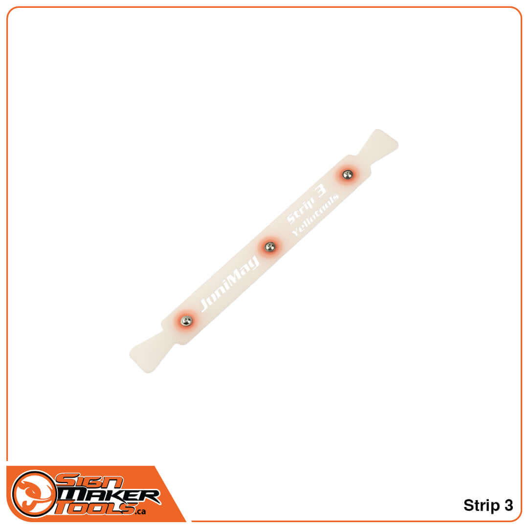JoniMag Strip 3 with three magnets displayed on a plain background