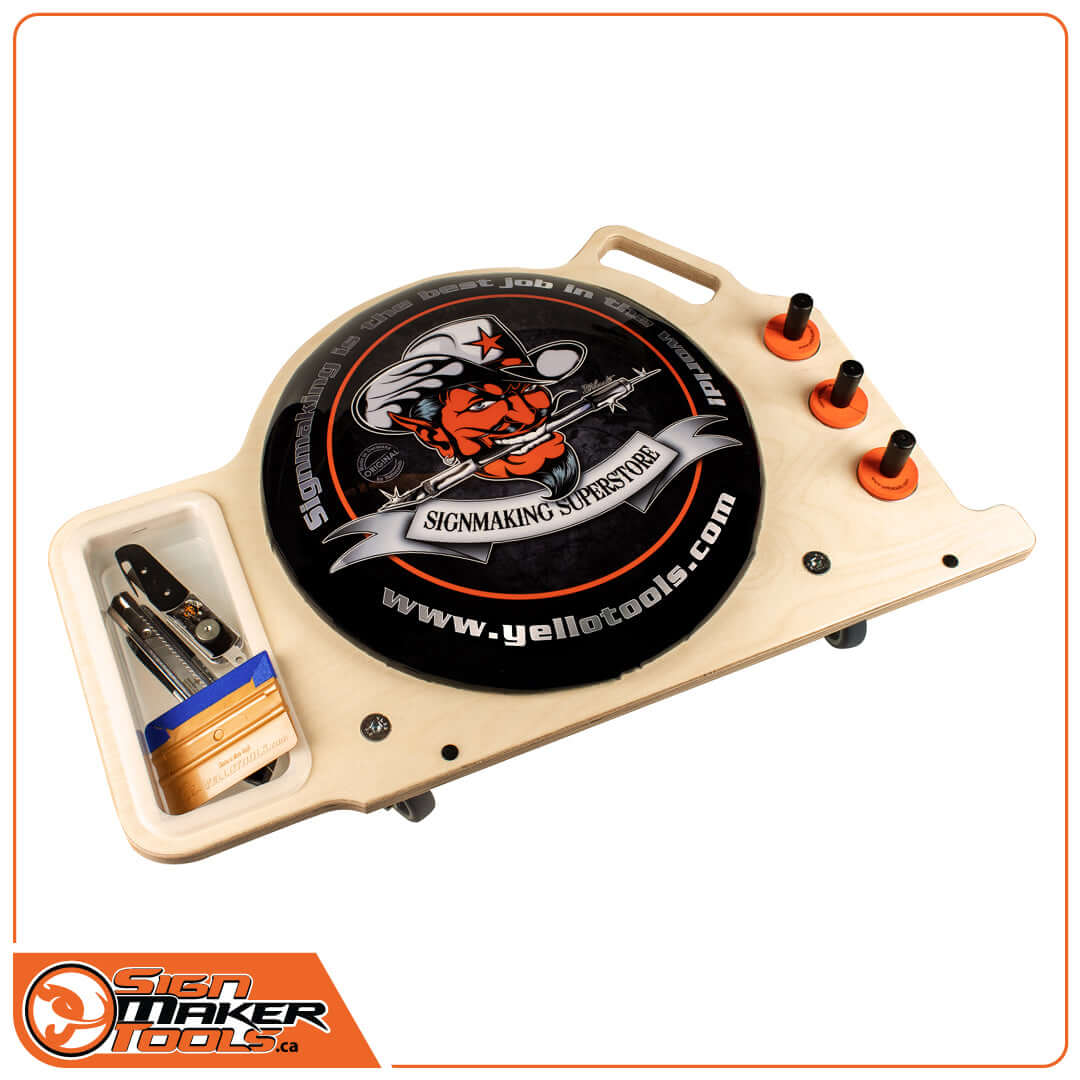 LowRider application seat equipped with tools and squeegee holders